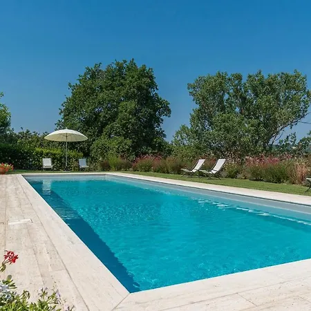 Villa Fattoria L'olmo Rosso 14