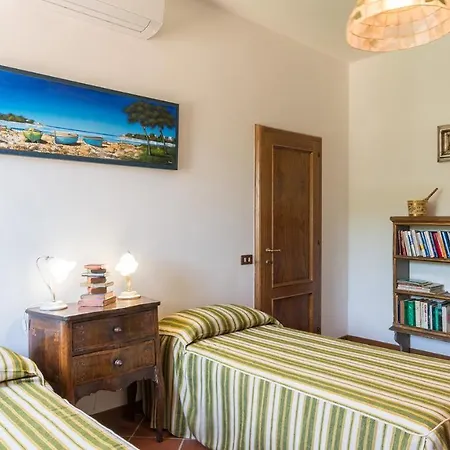 Villa Fattoria L'olmo Rosso 14
