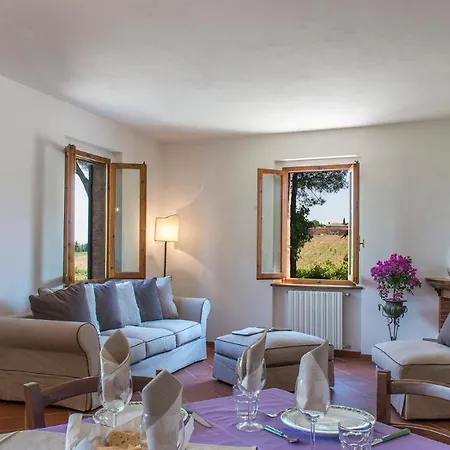 Villa Fattoria L'olmo Rosso 14 *