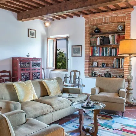 Villa Fattoria L'olmo Rosso 14 *
